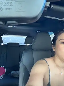 morganbby  online show from January 5, 2026, 9:18 pm