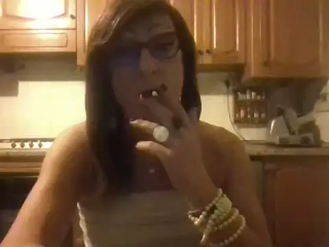 Tiabet online show from September 19, 2025, 8:13 pm