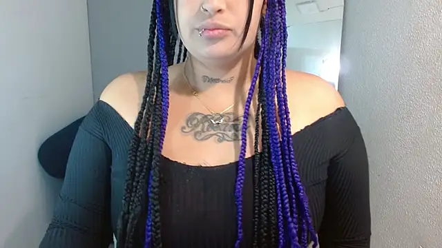 Snapshot of brittanysexhot chatting on February 5, 2025, 2:59 pm brittanysexhot online show from February 5, 2025, 2:59 pm