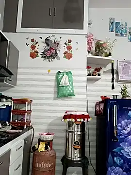 Best-Couple online show from September 19, 2025, 4:16 am