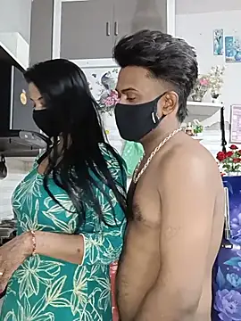 Best-Couple online show from May 27, 2026, 9:49 am