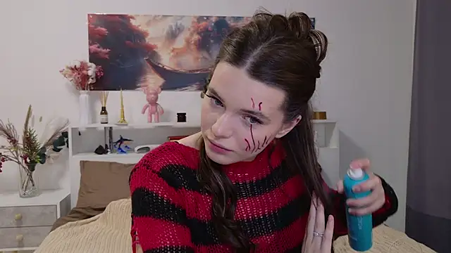 Nellie Medina online show from October 30, 2025, 8:17 pm