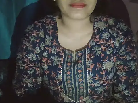 Hot-shanvi online show from October 6, 2025, 5:24 pm