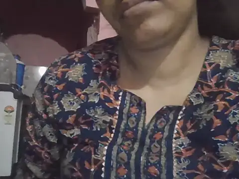 Hot-shanvi online show from September 8, 2025, 11:59 pm