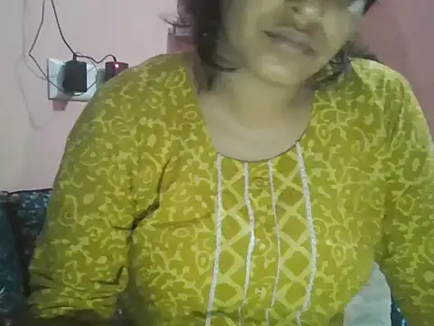 Hot-shanvi online show from October 8, 2025, 12:23 am