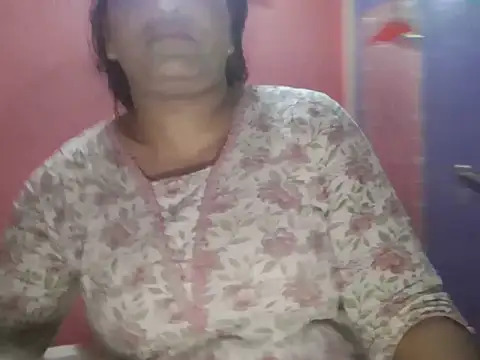 Hot-shanvi online show from April 17, 2026, 12:35 am