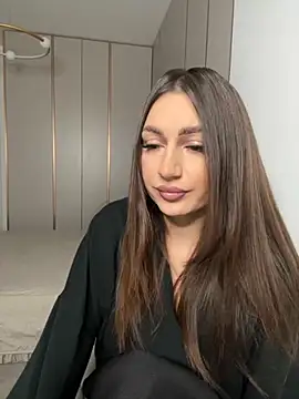 claraxjoyy online show from November 5, 2025, 5:32 am