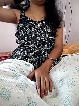 Snapshot of lovelygirl4567 chatting on April 8, 2026, 5:42 am lovelygirl4567 online show from April 8, 2026, 5:42 am