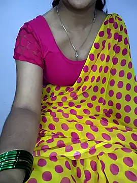 Snapshot of lovelygirl4567 chatting on April 4, 2026, 6:03 pm lovelygirl4567 online show from April 4, 2026, 6:03 pm