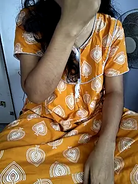 lovelygirl4567 online show from November 8, 2025, 6:06 am