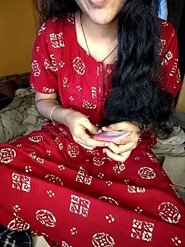 lovelygirl4567 online show from October 10, 2025, 6:03 am