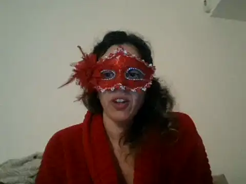 couple-tuga online show from February 1, 2025, 11:37 pm