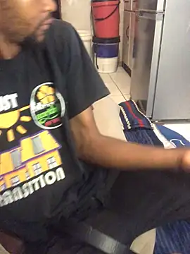 MKbesxxx online show from February 13, 2026, 4:34 am