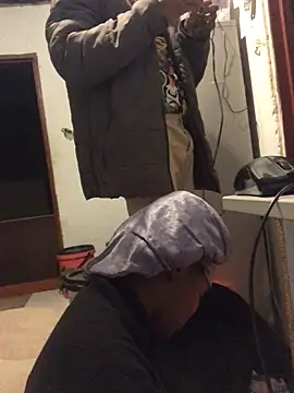 MKbesxxx online show from October 20, 2025, 8:42 pm