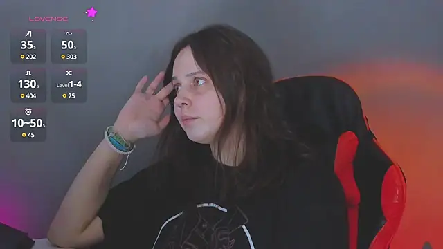 Snapshot of _lisacute chatting on February 15, 2025, 2:44 pm lisacute online show from February 15, 2025, 2:44 pm