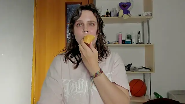 Snapshot of _lisacute chatting on January 13, 2025, 5:44 pm lisacute online show from January 13, 2025, 5:44 pm