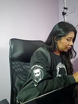 PaulaOrtiz 1 online show from October 12, 2025, 8:10 pm