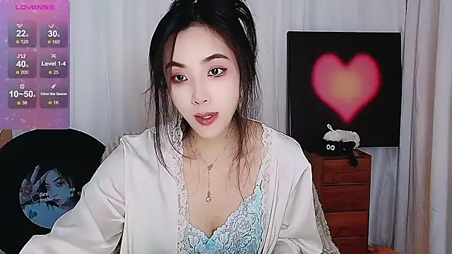 xiaotiantian-76 online show from October 15, 2025, 4:33 am