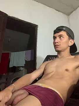 gabrielzinnnn085 online show from July 27, 2026, 3:46 am