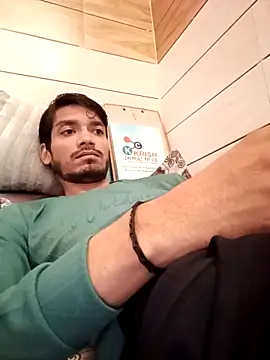 Tarun 0026 online show from October 27, 2025, 5:41 am