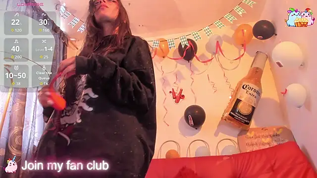 Snapshot of Misha_Lover chatting on September 29, 2025, 8:36 pm Misha Lover online show from September 29, 2025, 8:36 pm