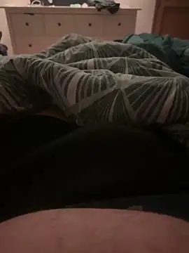 calypsohot online show from February 14, 2026, 10:21 pm