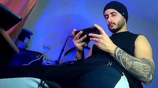 XanderCage99 online show from February 7, 2026, 9:39 am