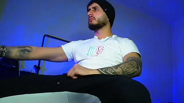 XanderCage99 online show from March 25, 2026, 10:41 pm