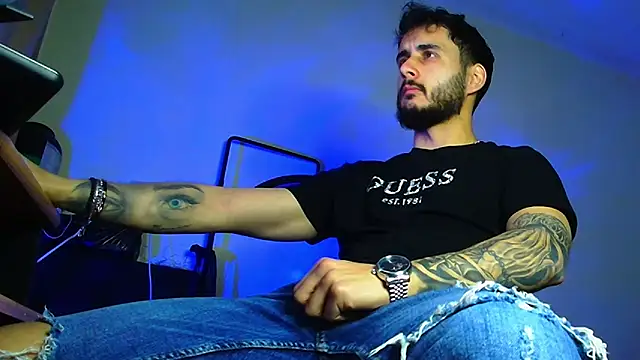 XanderCage99 online show from April 13, 2026, 4:44 pm