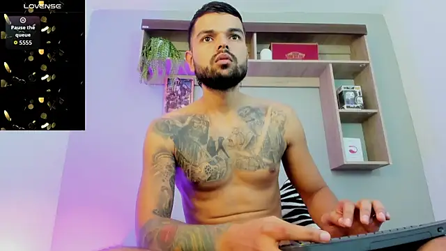 Snapshot of Emilio_Wolf chatting on January 9, 2026, 3:30 pm Emilio Wolf online show from January 9, 2026, 3:30 pm