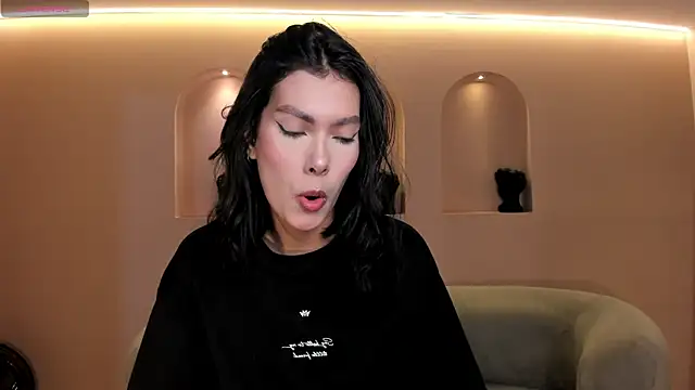 Snapshot of NiaSalvatore chatting on September 14, 2025, 4:29 pm NiaSalvatore online show from September 14, 2025, 4:29 pm