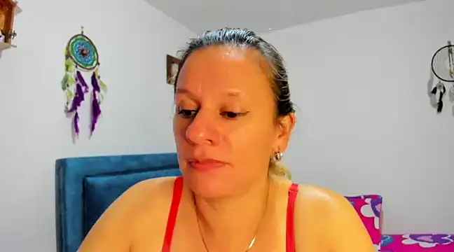 sofi saliva2511 online show from March 8, 2025, 3:35 pm