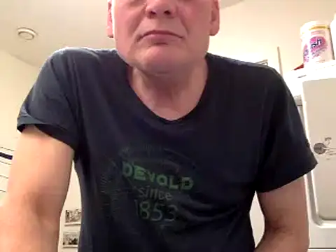 Parleg2 online show from February 15, 2026, 10:41 pm