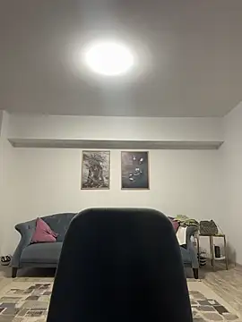 miaceleste online show from December 19, 2025, 5:59 pm