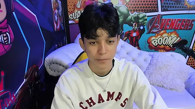 jisuscat online show from March 5, 2025, 3:18 pm