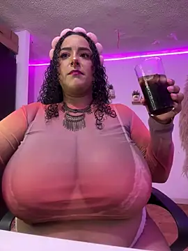 ariadna cooper online show from March 16, 2026, 3:14 am