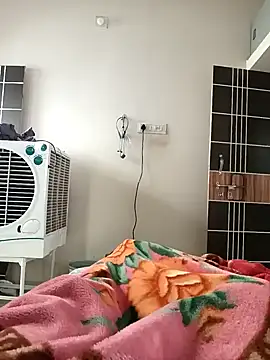 Snapshot of Dilwalii_Billi chatting on December 31, 2024, 4:38 am Dilwalii Billi online show from December 31, 2024, 4:38 am