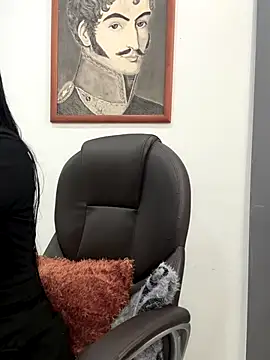 BELLA--26 online show from December 16, 2025, 1:48 pm