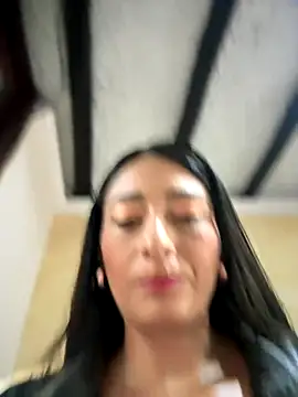 BELLA--26 online show from October 4, 2025, 2:51 pm