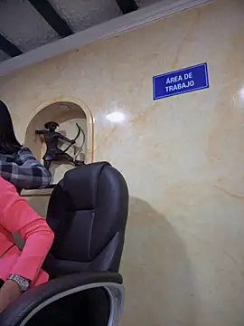 BELLA--26 online show from September 9, 2025, 1:31 pm