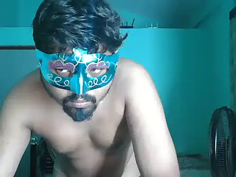 Snapshot of Desi_Heat chatting on May 22, 2026, 5:00 pm Desi Heat online show from May 22, 2026, 5:00 pm