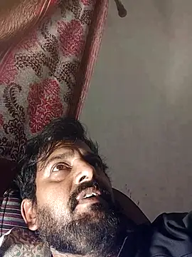 MAGNETICDADDY8 online show from December 14, 2025, 2:18 am