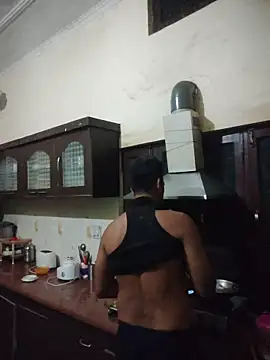 MAGNETICDADDY8 online show from October 16, 2025, 10:18 pm