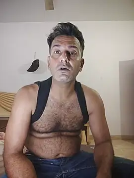 MAGNETICDADDY8 online show from September 26, 2025, 9:54 pm