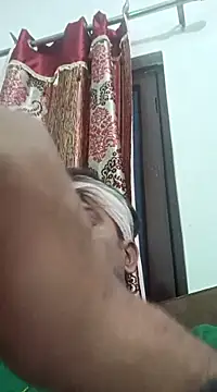 MAGNETICDADDY8 online show from March 16, 2025, 10:31 pm