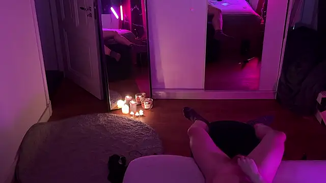 Snapshot of AlwaysHorneyxxx chatting on February 2, 2026, 6:56 am AlwaysHorneyxxx online show from February 2, 2026, 6:56 am