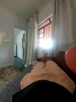 Snapshot of manterei2 chatting on October 29, 2025, 9:08 am manterei2 online show from October 29, 2025, 9:08 am