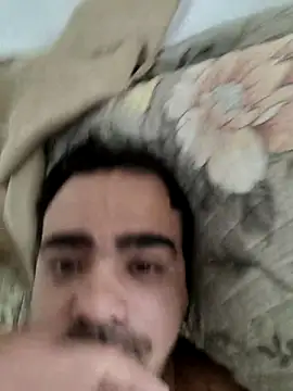 Snapshot of manterei2 chatting on November 29, 2025, 6:19 pm manterei2 online show from November 29, 2025, 6:19 pm