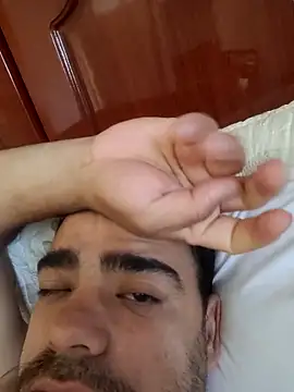 Snapshot of manterei2 chatting on November 19, 2025, 12:49 pm manterei2 online show from November 19, 2025, 12:49 pm