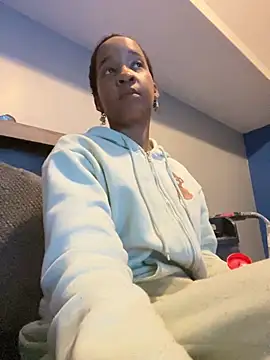 lunalustycumslut online show from February 10, 2025, 11:34 pm